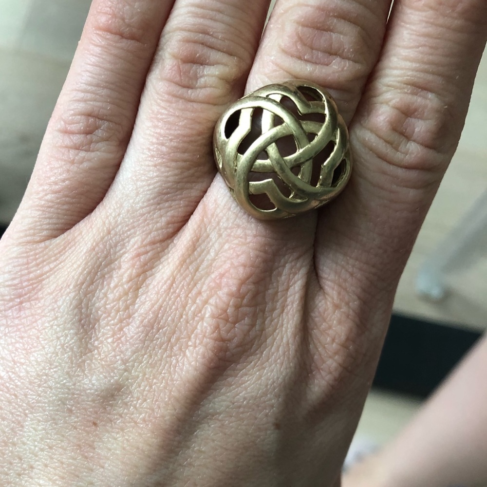 Lia Sophia ring - Picture 3 of 3